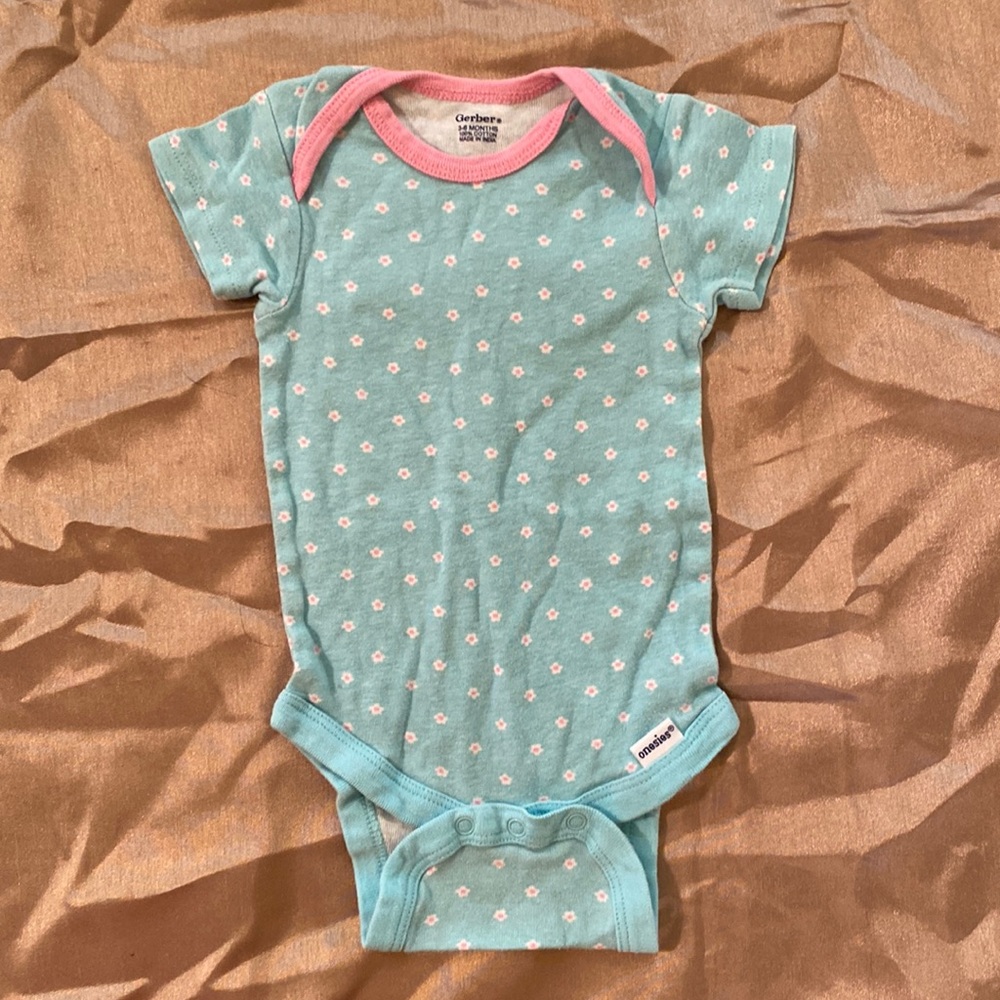 3/6M onesie